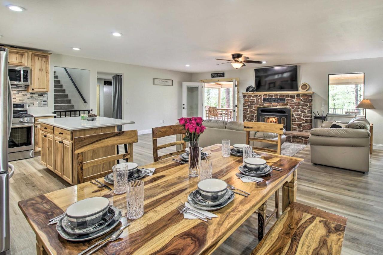 Pinetop Creekside Cabin Secret Game Room! Ngoại thất bức ảnh